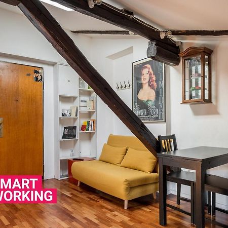 La Mansarda Di Via Zamboni By Wonderful Italy Apartman Bologna Kültér fotó